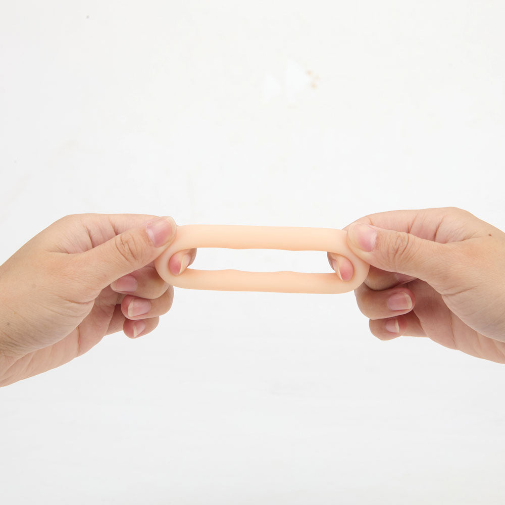 Maia Gunner (Vanilla) – Stretchy Liquid Silicone Cock Ring > Cock Ring > Single