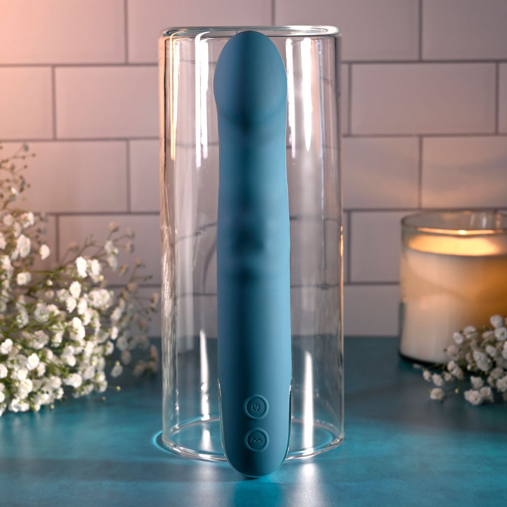 Evolved QUEEN OF ALL TRADES 22.6 cm Vibrator > Vibrators > Standard Vibrators