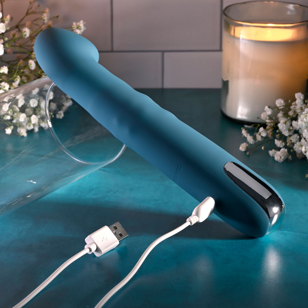 Evolved QUEEN OF ALL TRADES 22.6 cm Vibrator > Vibrators > Standard Vibrators