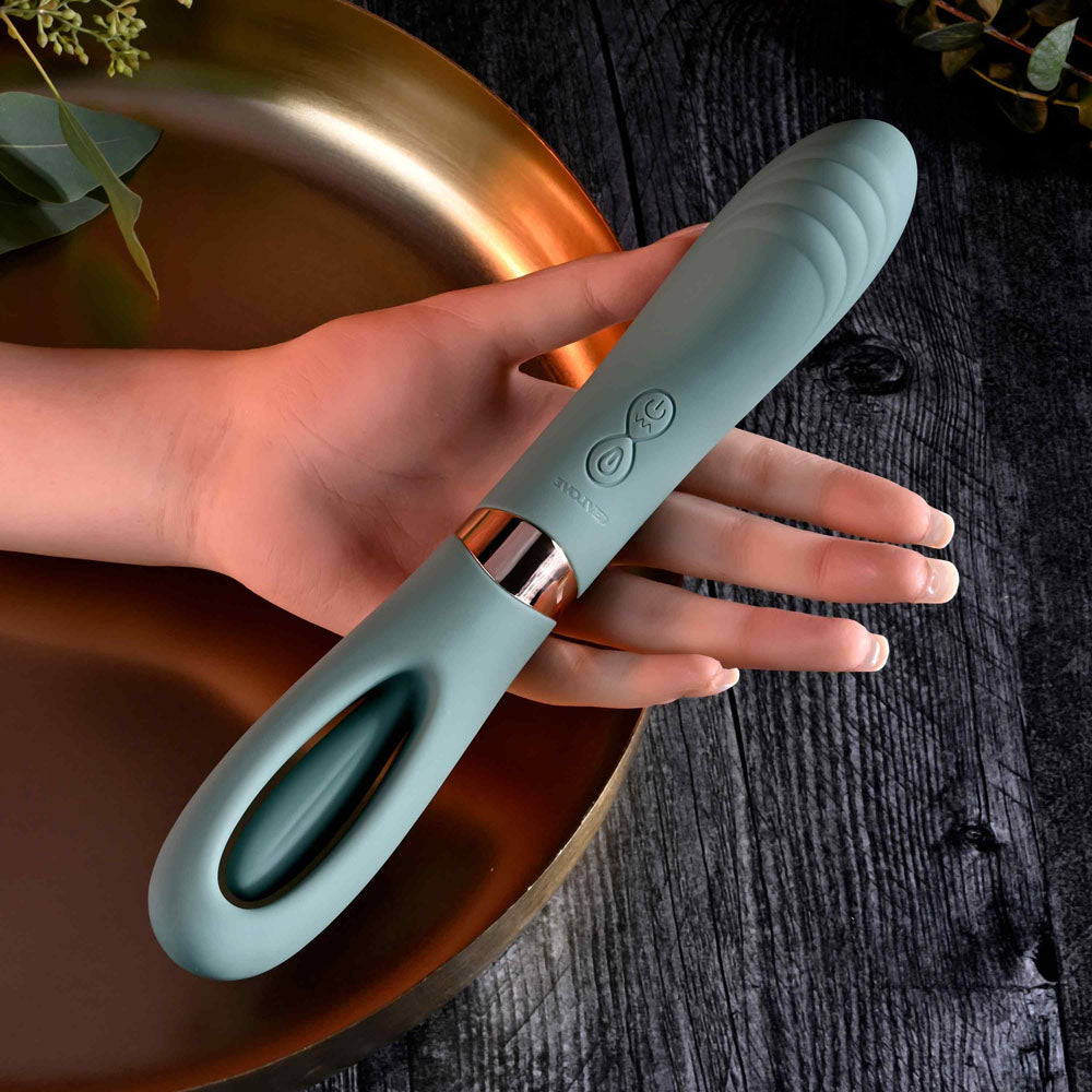 Evolved CHICK FLICK Double-Ended Vibrator 24 cm > Vibrators > Standard Vibrators