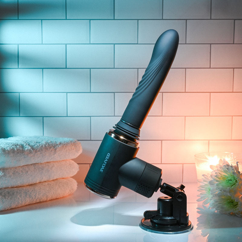 Evolved TOO HOT TO HANDLE Thrusting Vibe 7 Speed Rechargeable (9.3) > Dildos > Thrusting Dildos
