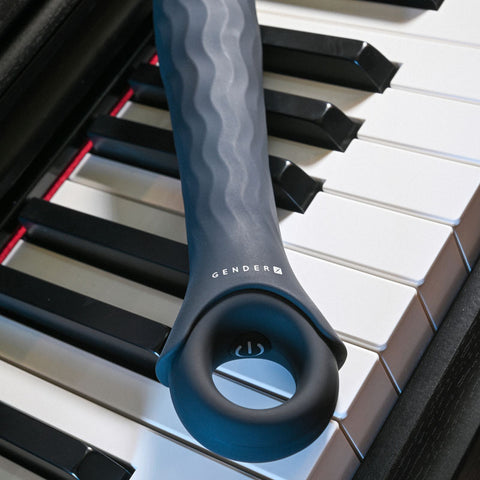 Gender X POWERHOUSE - 21.6 cm USB Rechargeable Vibrator Vibrators