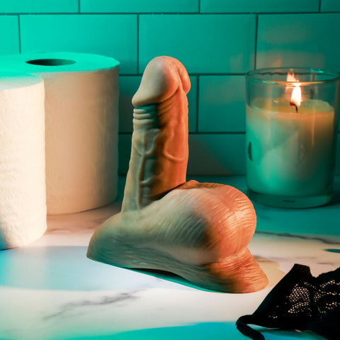 Gender X Stand To Pee Funnel Dark Packers