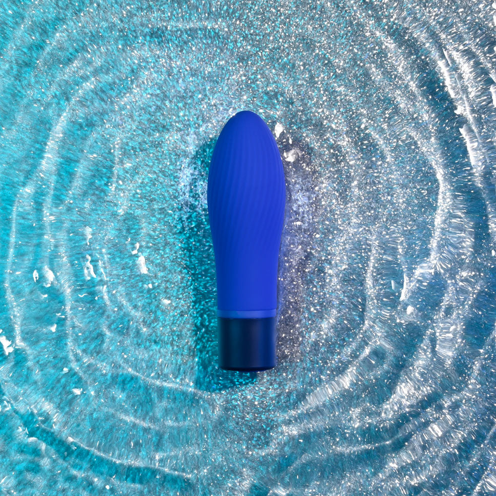 Selopa Cobalt Cutie - 4 Inch Silicone Bullet Vibrator > Vibrators > Mini Vibrators
