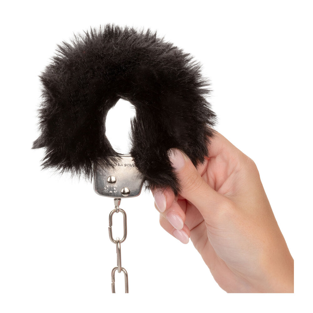 Ultra Fluffy Black Furry Bondage Cuffs > Bondage Gear > Handcuffs