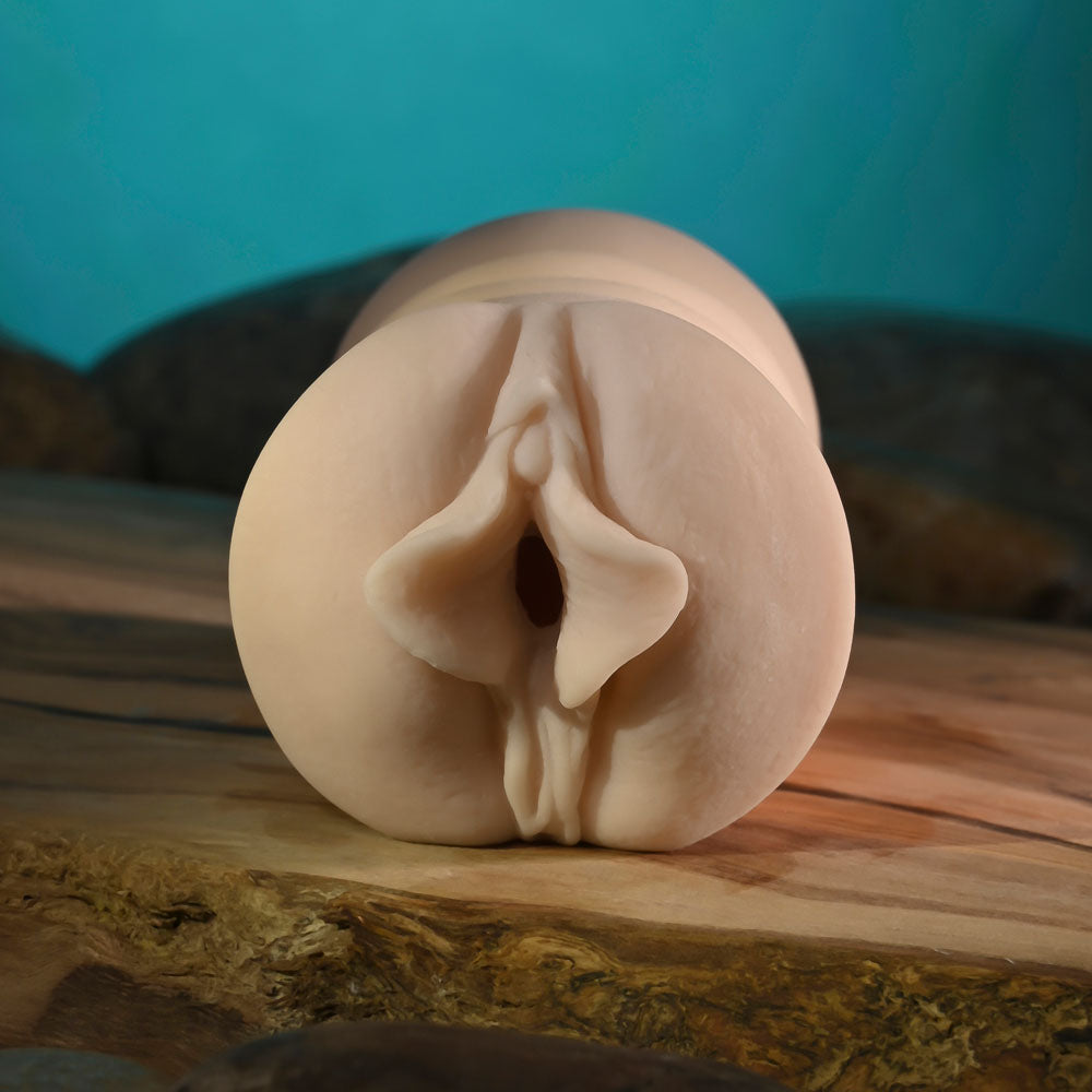 Dani Daniels Mini Vagina Stroker – Compact Realistic Masturbator > Sex Toys For Men > Masturbators > Pornstar