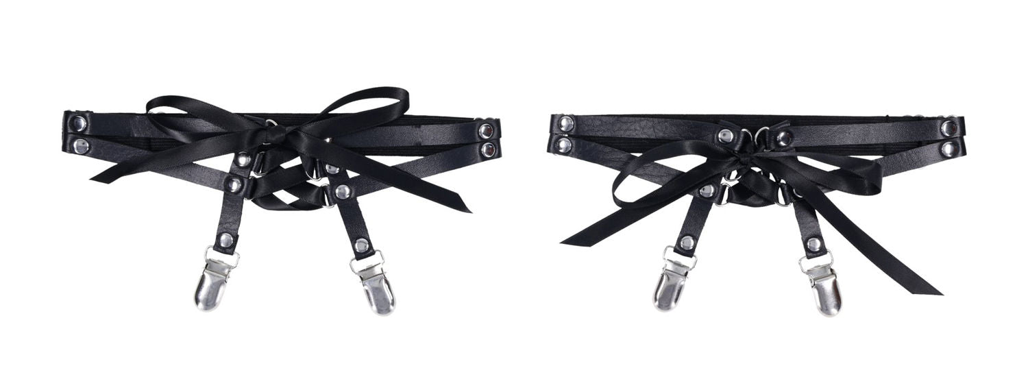 Laced Up Adjustable Garters for Thighs 18 to 26 Inches Hosiery
