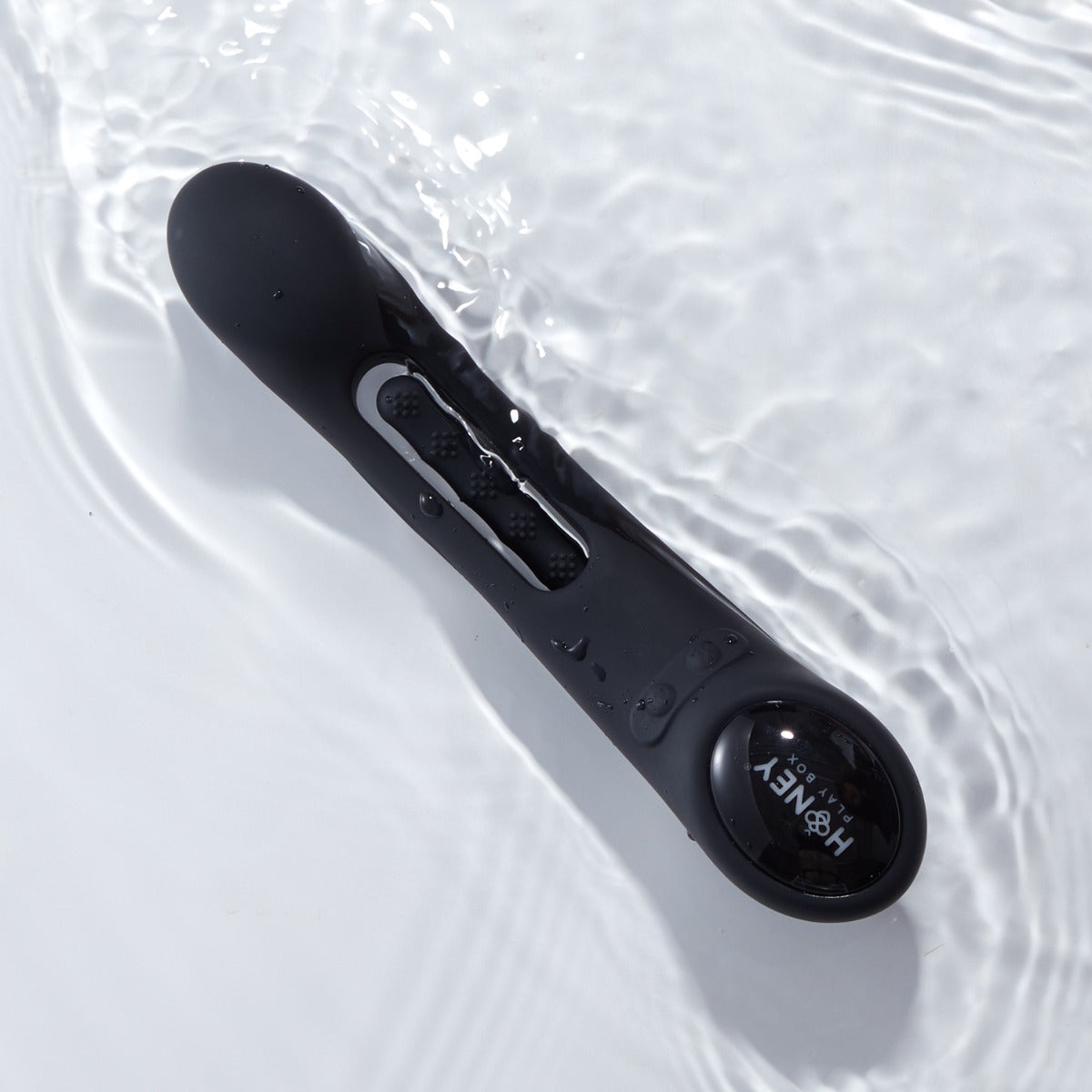 Tempo App-Controlled Silicone G-Spot Vibrator with Tapping and Vibrating Modes > Vibrators > G-Spot