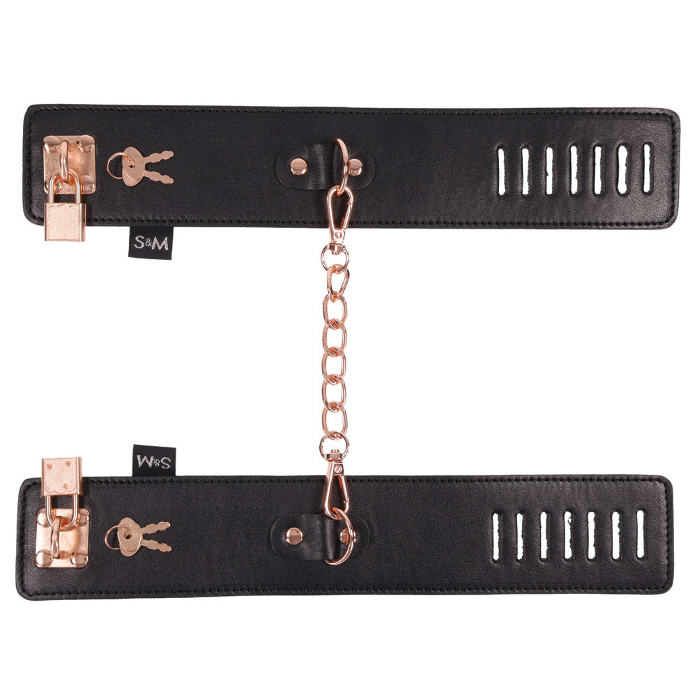 Sex & Mischief Brat Locking Cuffs (Rose Gold) – Elegant Hand Cuffs > Bondage Gear > Restraints
